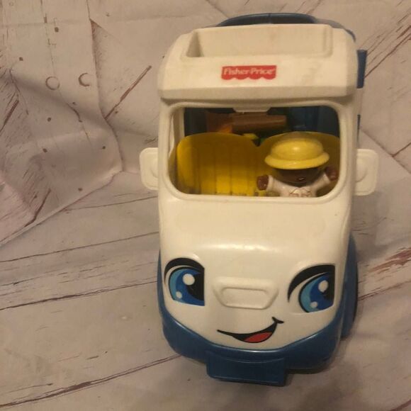 Fisher Price Little People Songs and Sounds Camper RV Motor Home retired discont - Picture 4 of 6